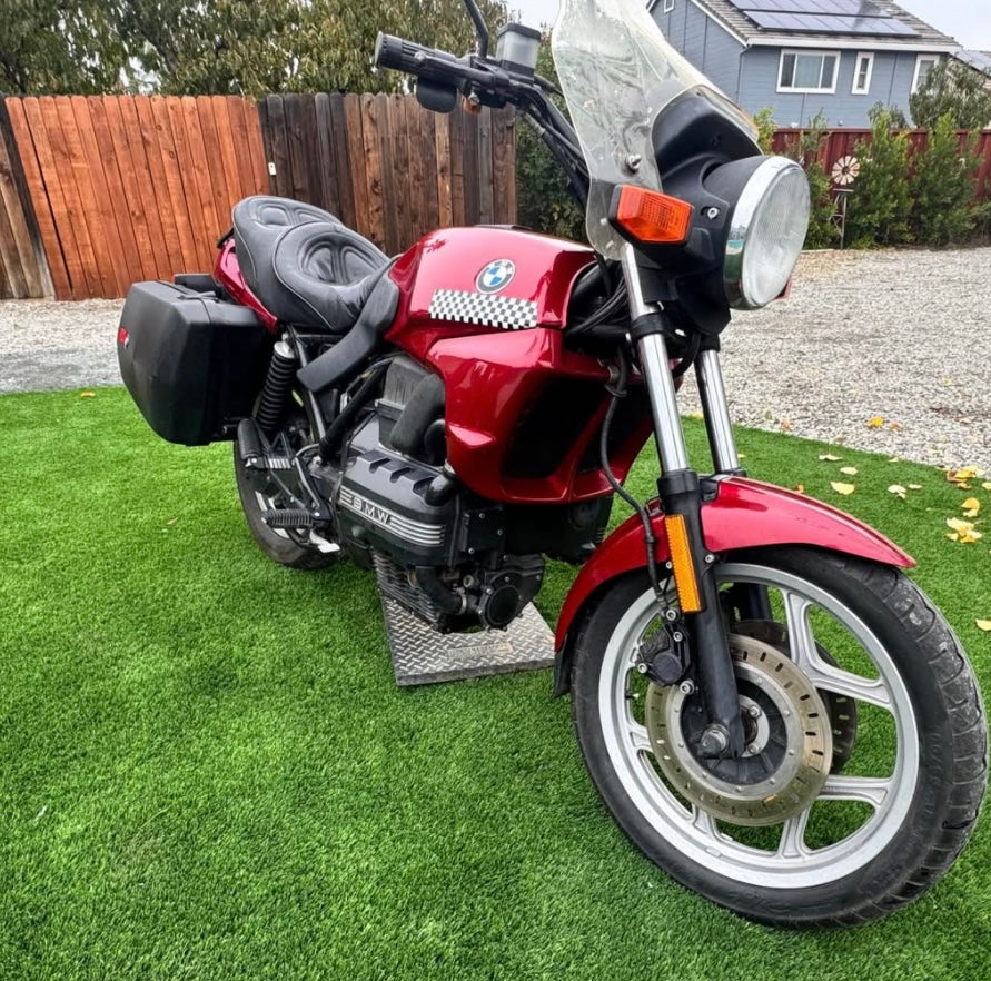 1993 BMW K75 – Classic “Flying Brick” – 34,600 Miles – Hard Luggage