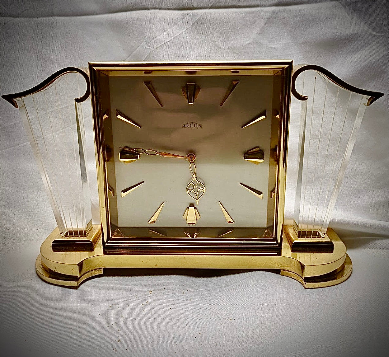 93. ANGELUS clock for collectors