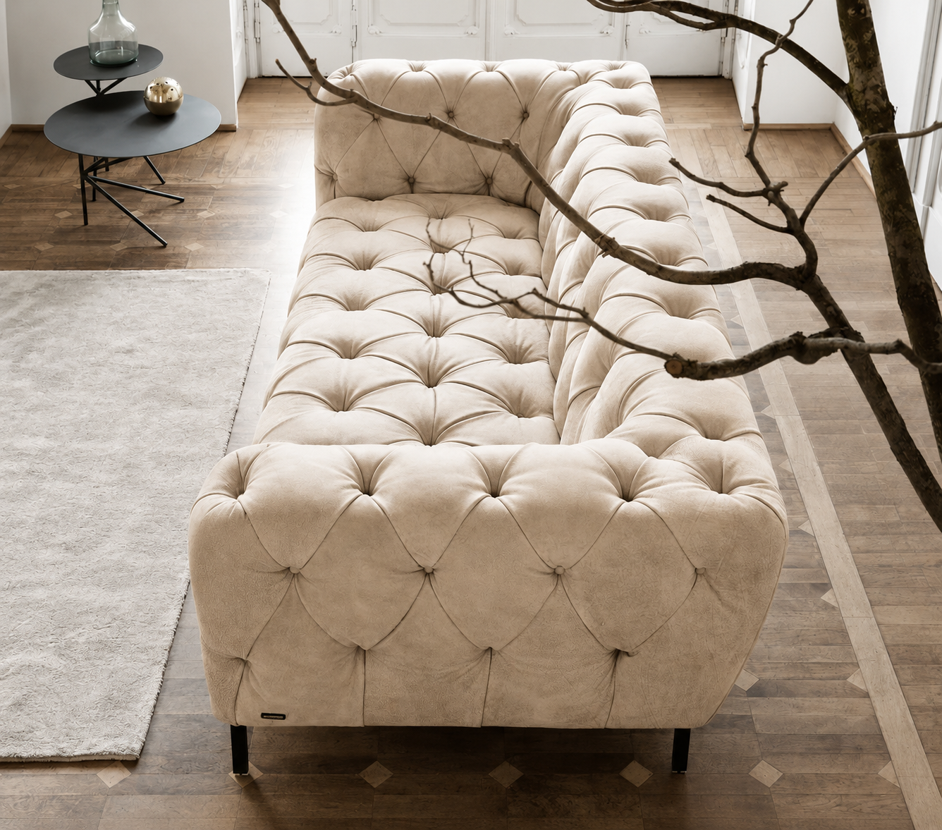 Duomo Sofa by Nicoline Italia – Luxury Italian Chesterfield Sofa | Premium Upholstered Designer Sofa
