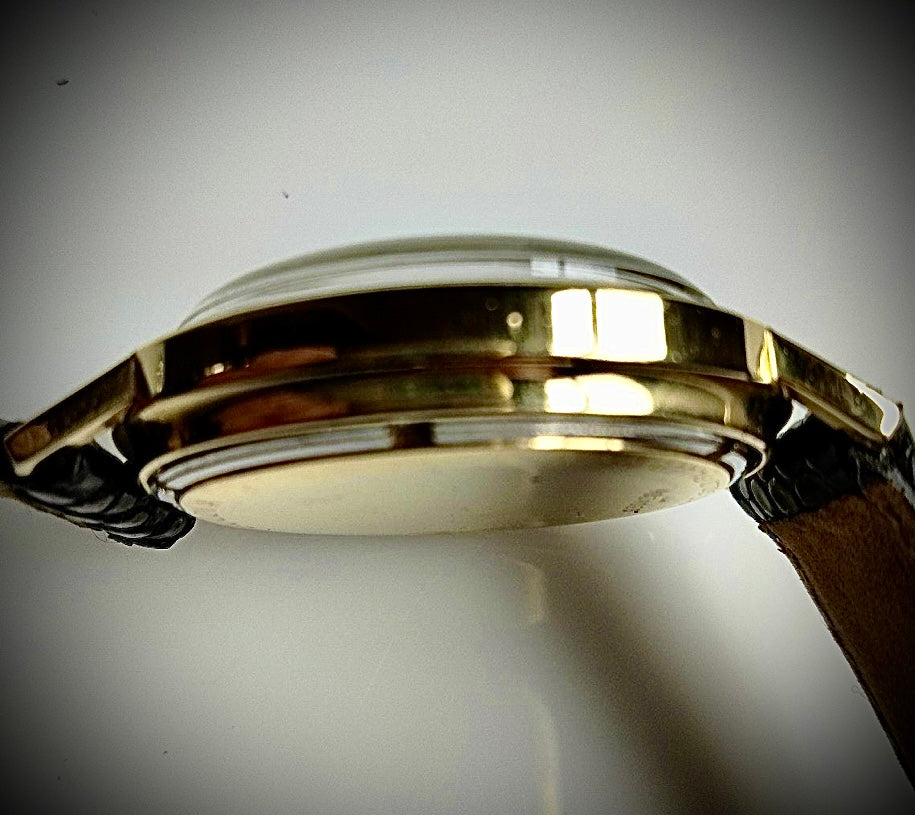 #1330 1969 Bulova Accutron 14K gold filled men's watch very rare tuning fork only one in stock smooth sweeping seconds hand