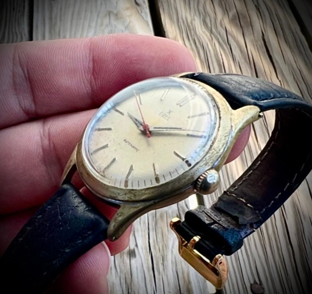 R#1016 Vintage mens EBEL watch Automatic 17 Jewls working