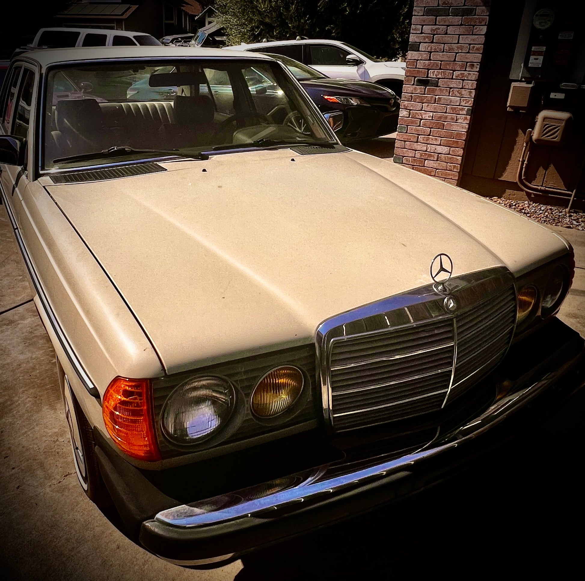 1982 Mercedes-Benz 240D Base Sedan 4-Door 2.4L 2404CC 4 cylinder DIESEL SOHC Naturally Aspirated 83K miles emaculate condition all original