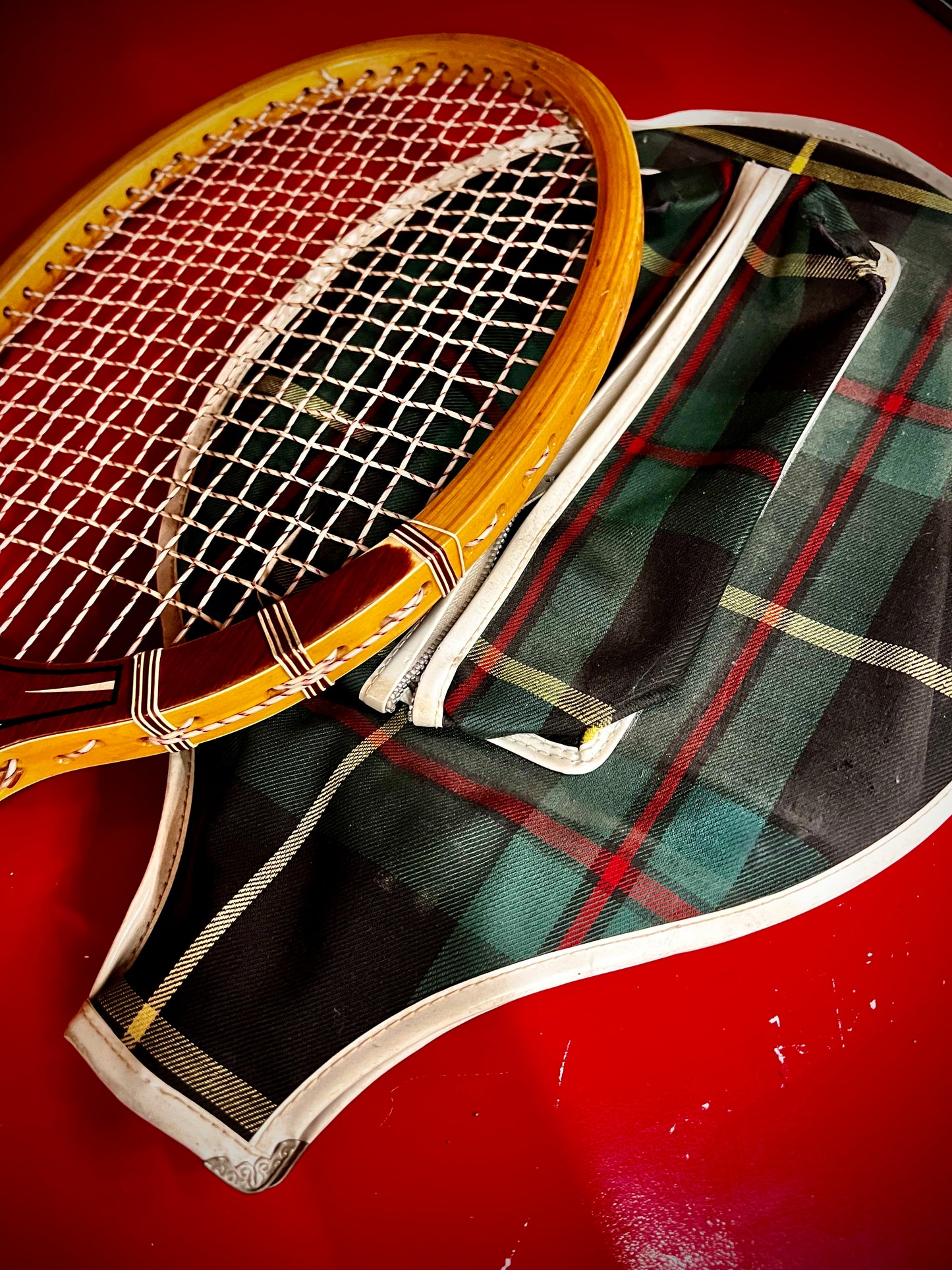 TAD DAVIS VTG. HI-POINT WOODEN TENNIS RACQUET CUSTOM MADE 3L 4 1/2" GRIP W/FRAME