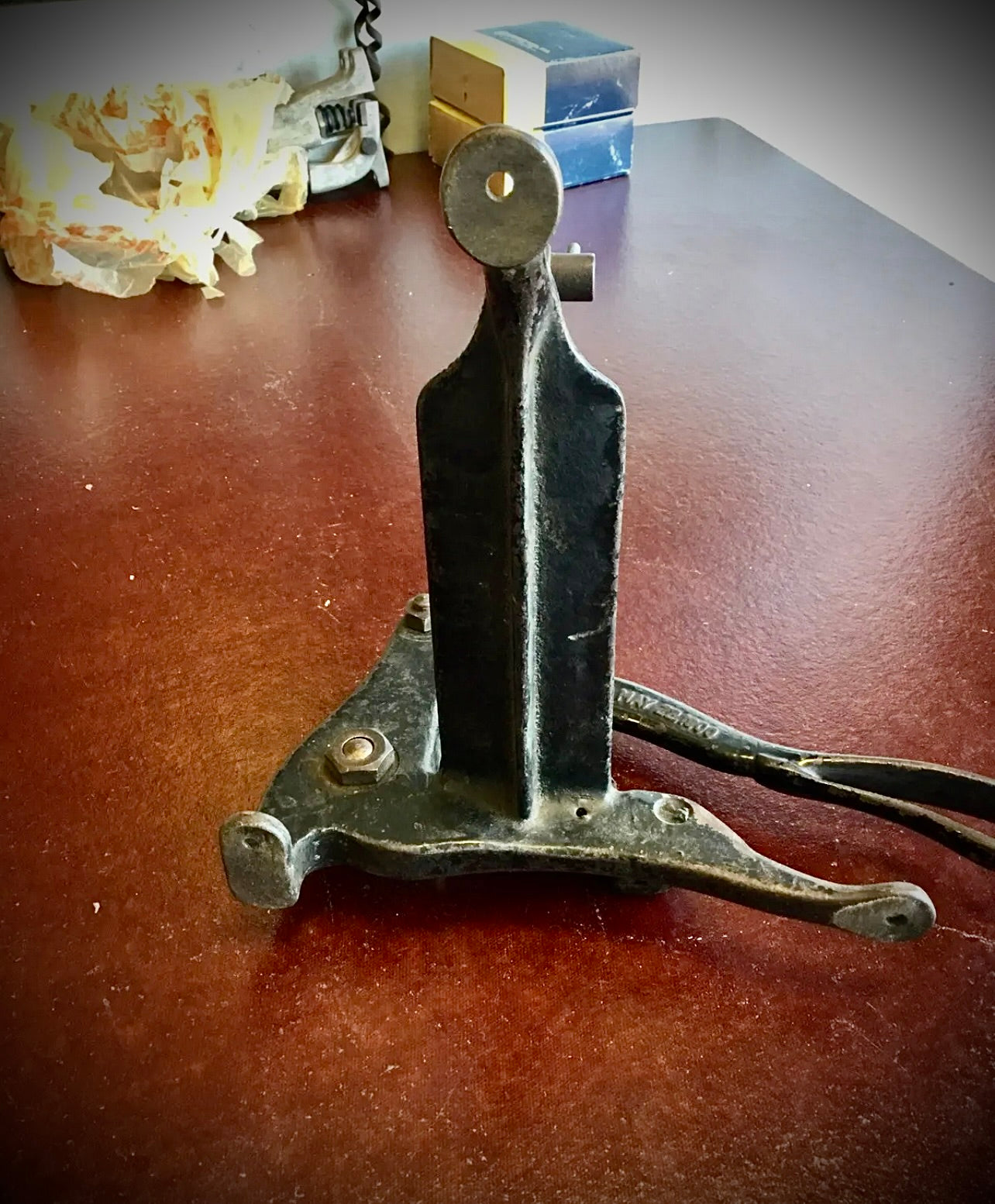 Vintage Small heavy and sturdy Jewerly Shear