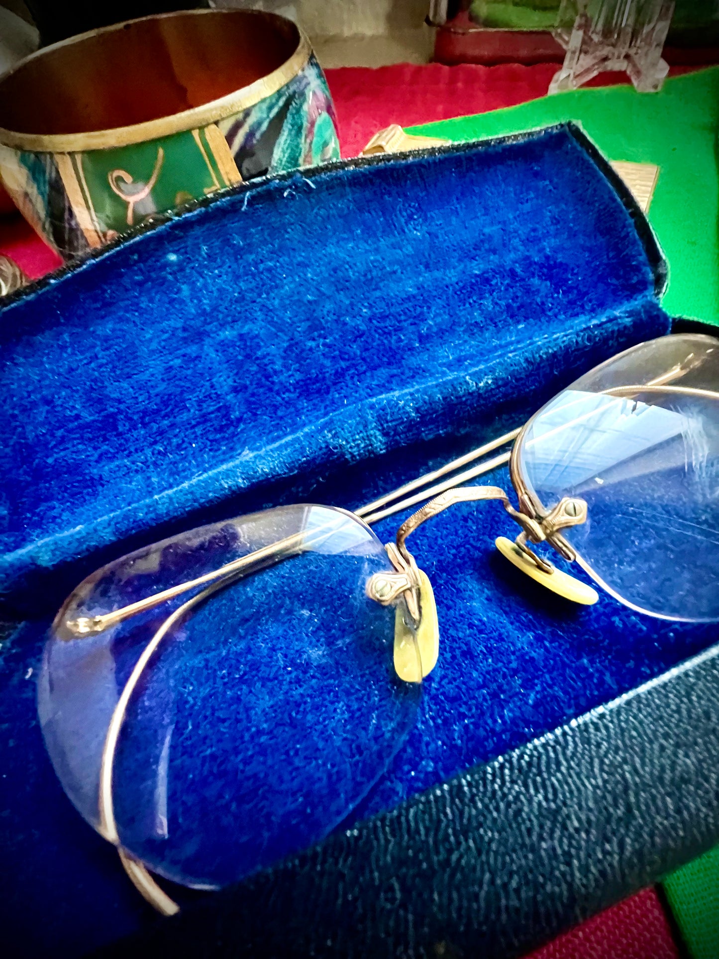 #385-A ANTIQUE 1/10-12K GF PRESCRIPTION EYE GLASSES GOLD FILLED WITH ORIGINAL CASE young adult unisex