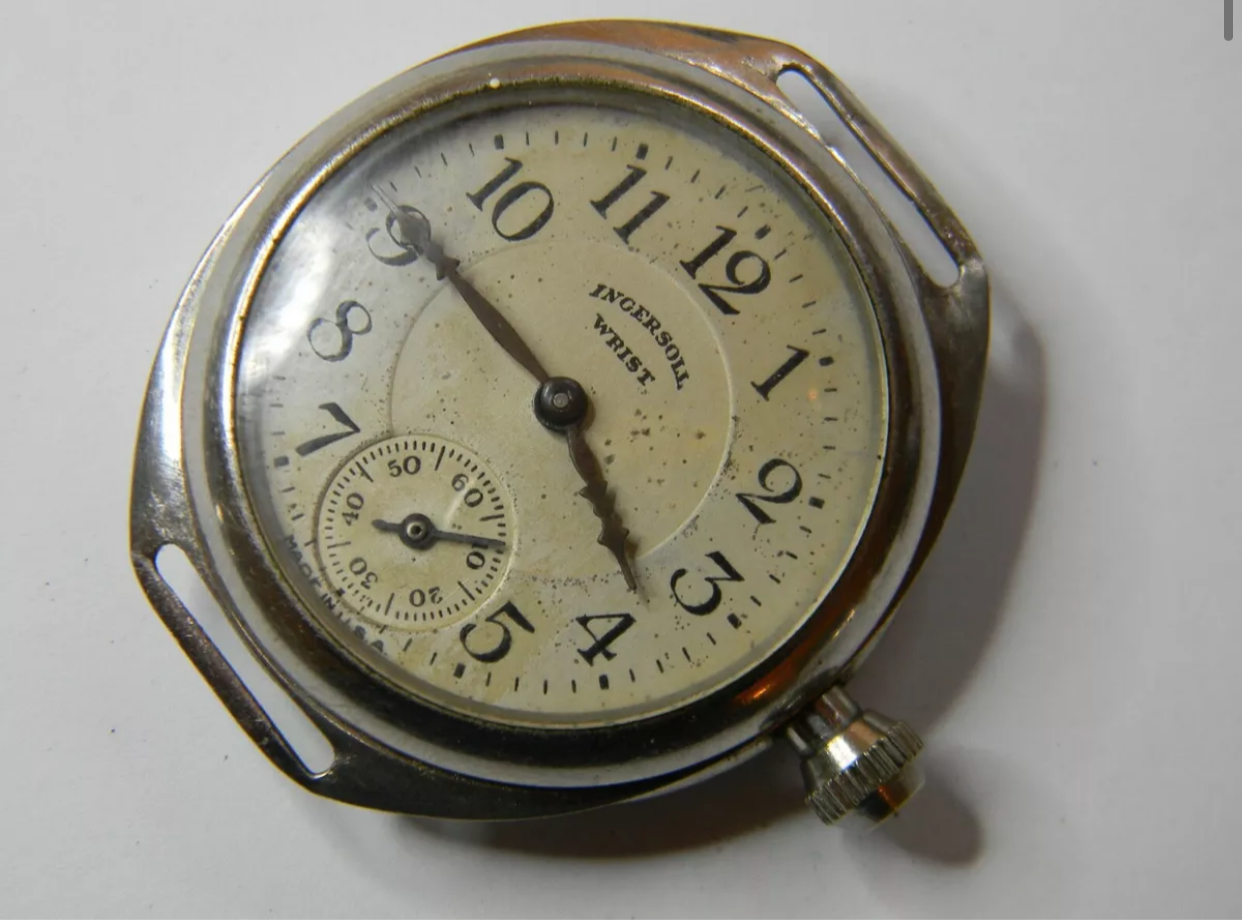 R#245 Antique 1920's INGERSOLL WRIST MILITARY TRENCH MENS WATCH Collectable