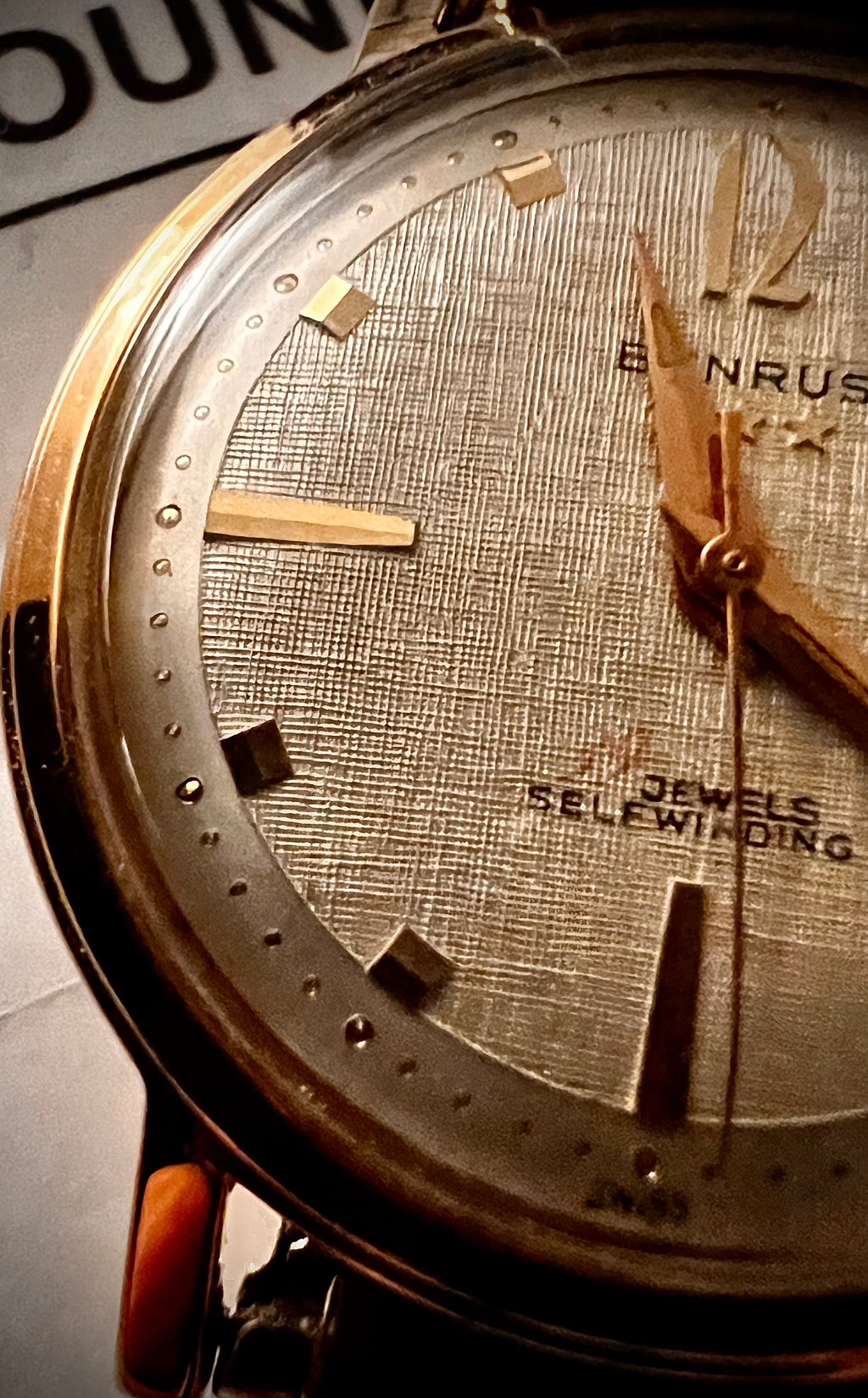 R#961 Benrus 39 jewel watch