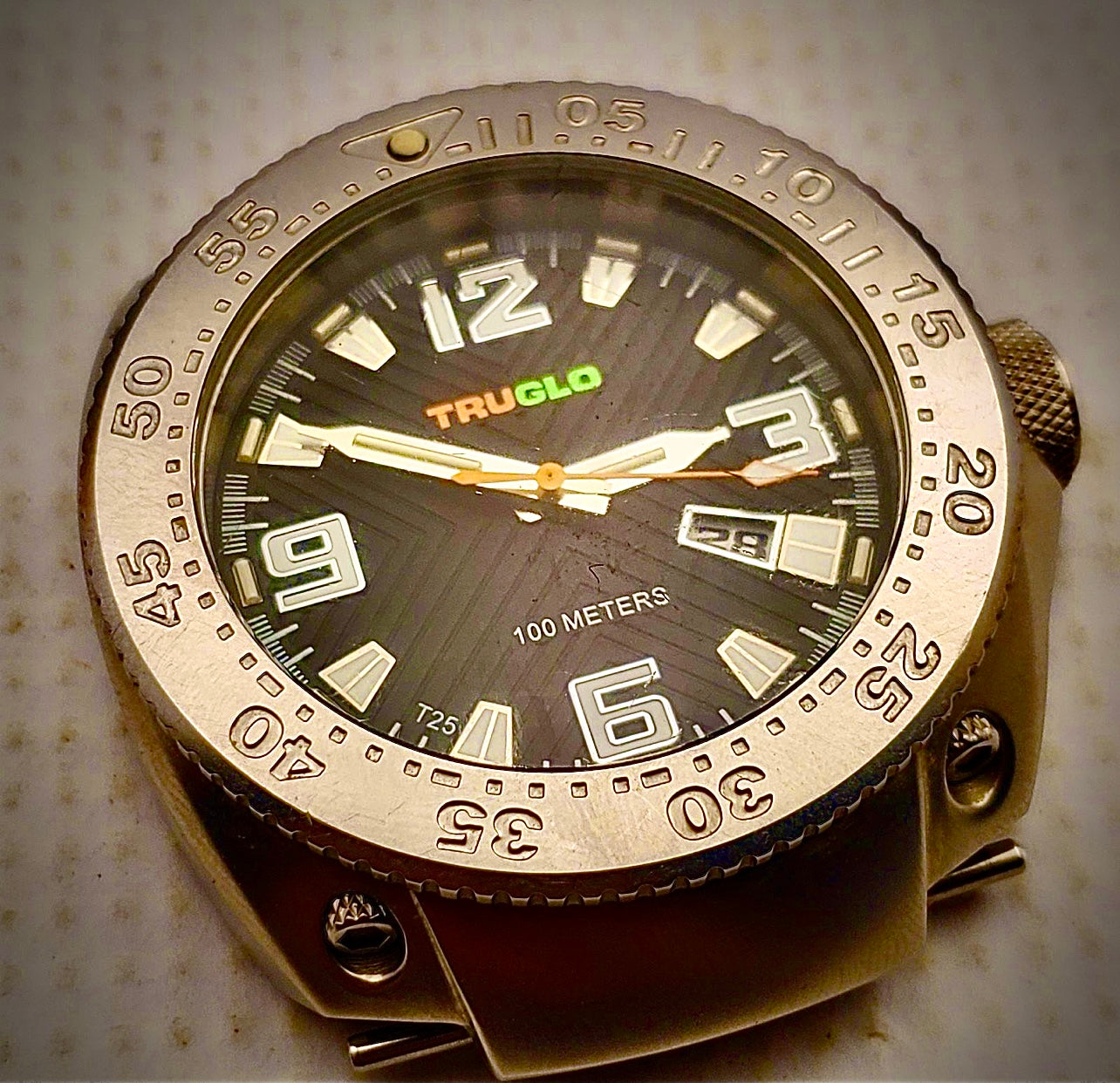 R#1231 TRUGLO TG-H3 (T25)
TRITIUM LIGHTS JAPAN MOV'T MEN'S WATCH