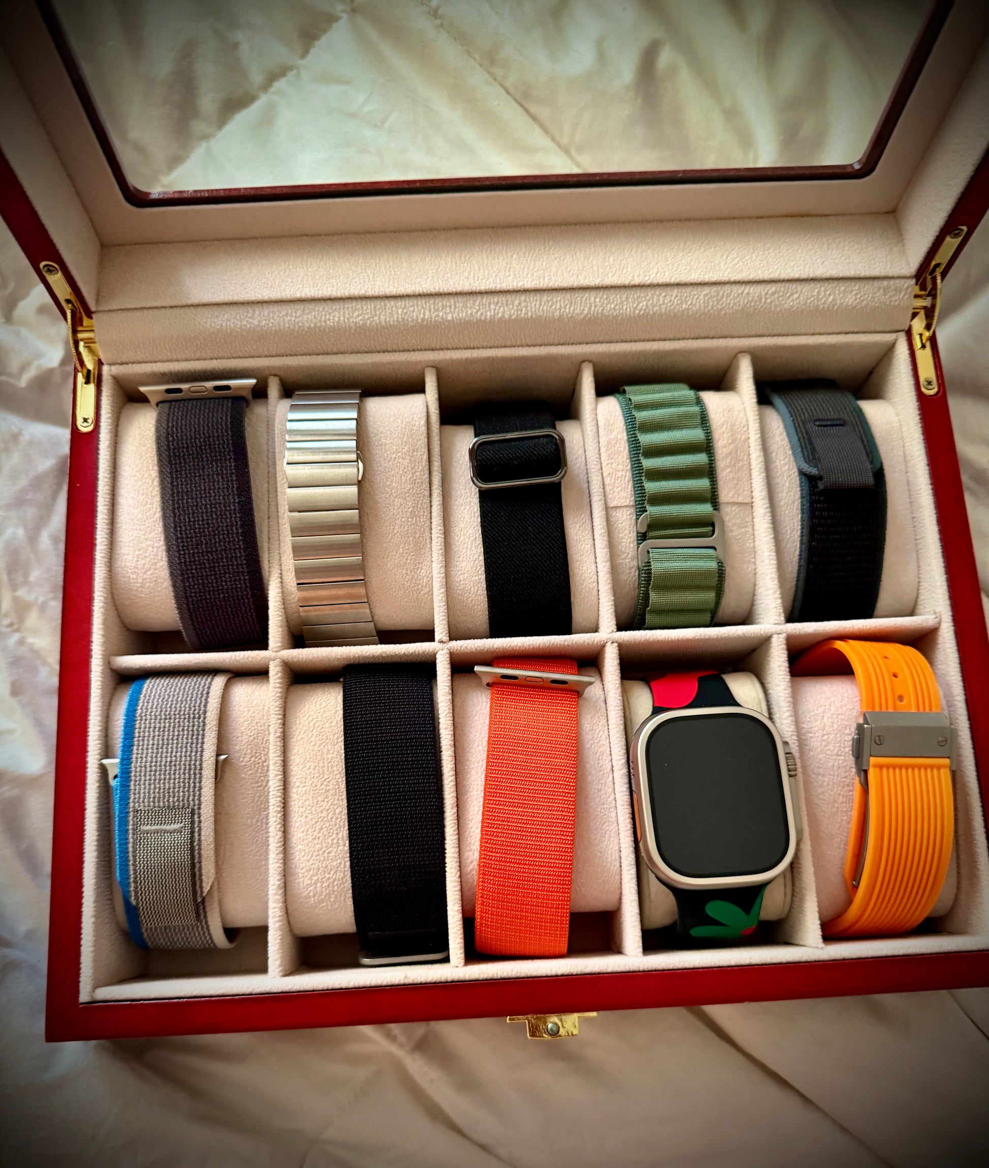 #001 Apple Watch Ultra [GPS + Cellular 49mm] Titanium Case with Midnight Ocean Band, One Size
1K+ bought in past month