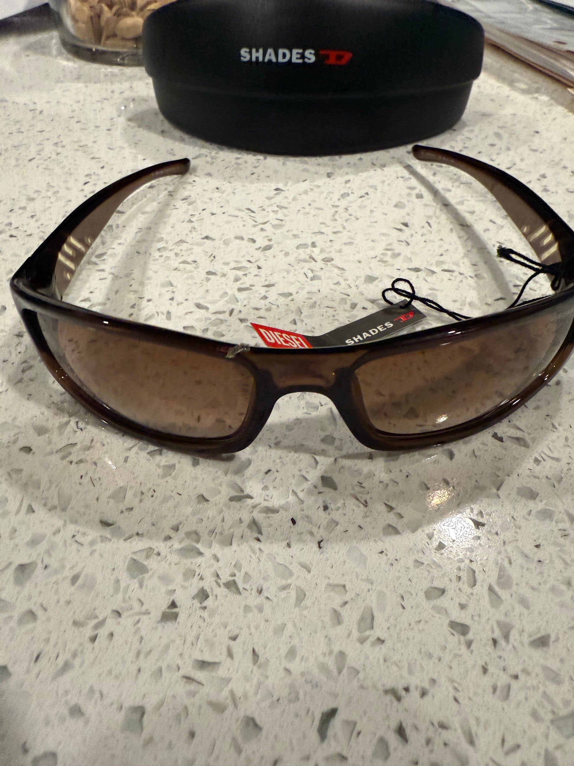 Diesel Sun glasses Made in Italy new with tag