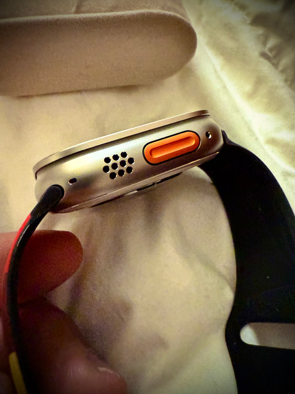 #001 Apple Watch Ultra [GPS + Cellular 49mm] Titanium Case with Midnight Ocean Band, One Size
1K+ bought in past month