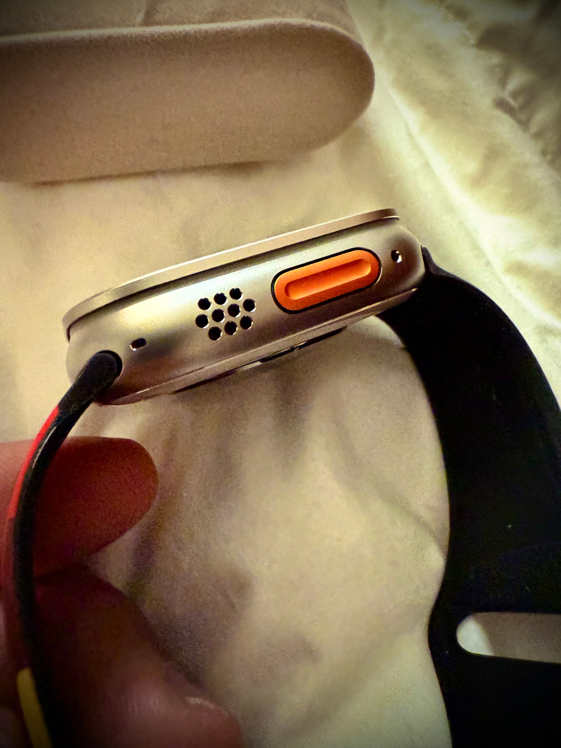 #001 Apple Watch Ultra [GPS + Cellular 49mm] Titanium Case with Midnight Ocean Band, One Size
1K+ bought in past month