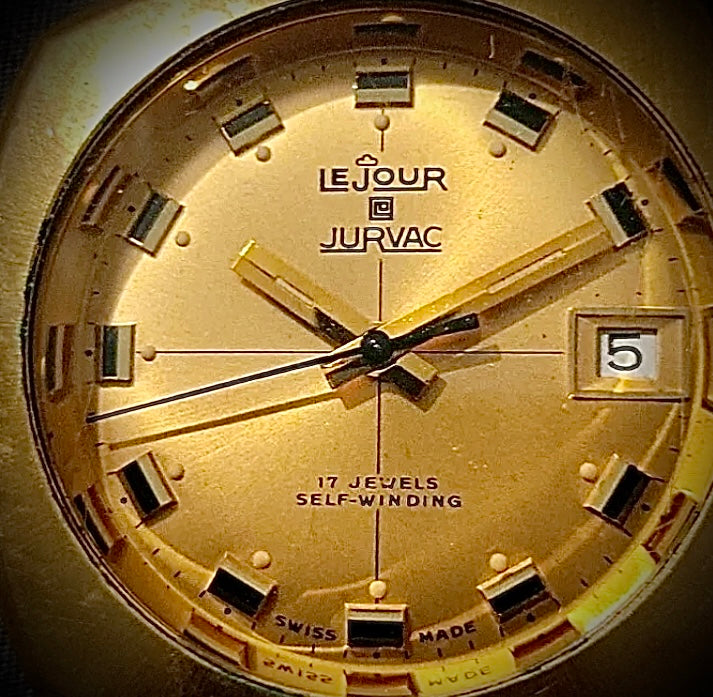 R#1076  VINTAGE WATCH LEJOUR JURVAC AUTOMATIC DATE 10ATM Missing Crown And Band WORKS