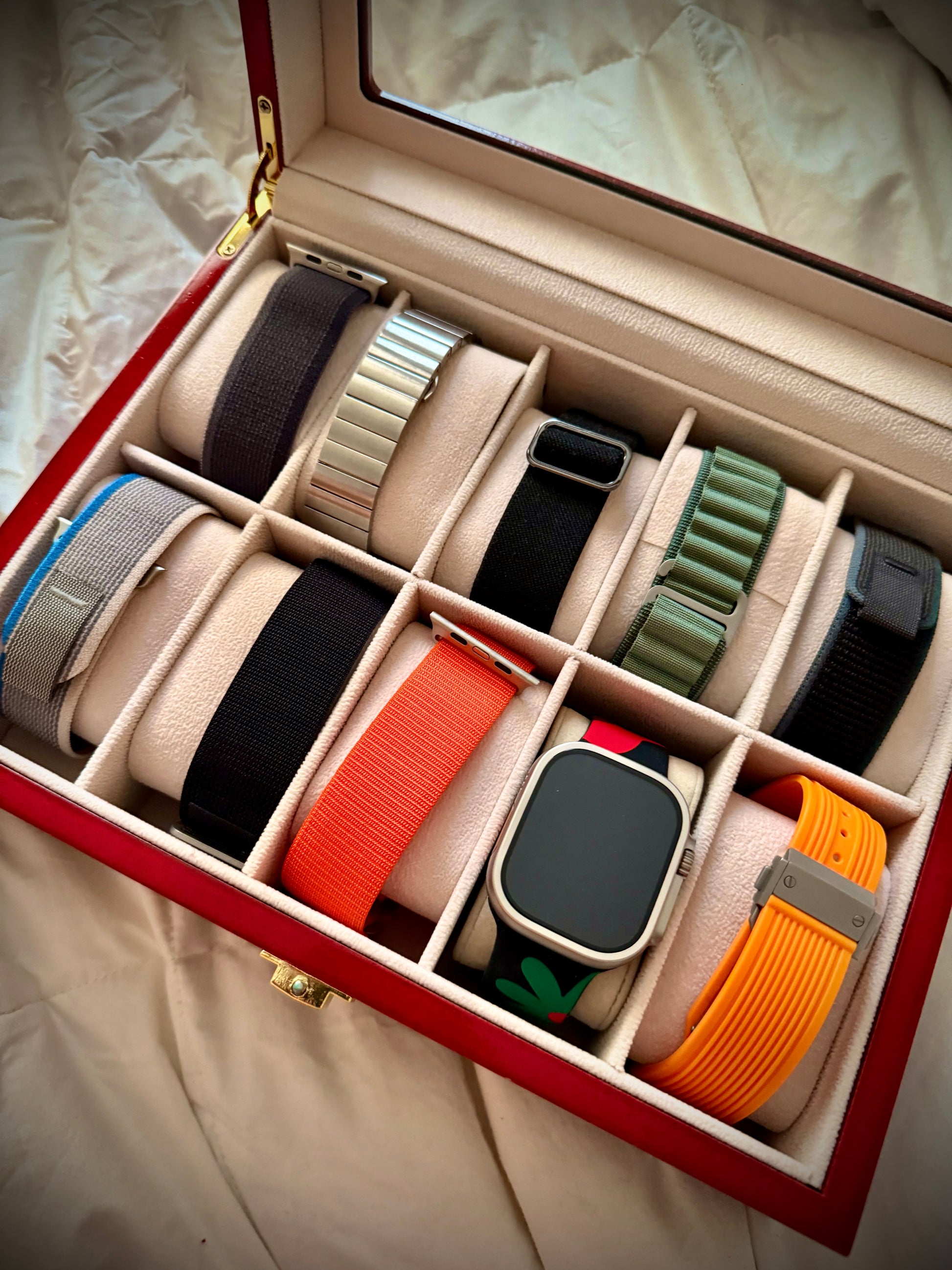 #001 Apple Watch Ultra [GPS + Cellular 49mm] Titanium Case with Midnight Ocean Band, One Size
1K+ bought in past month