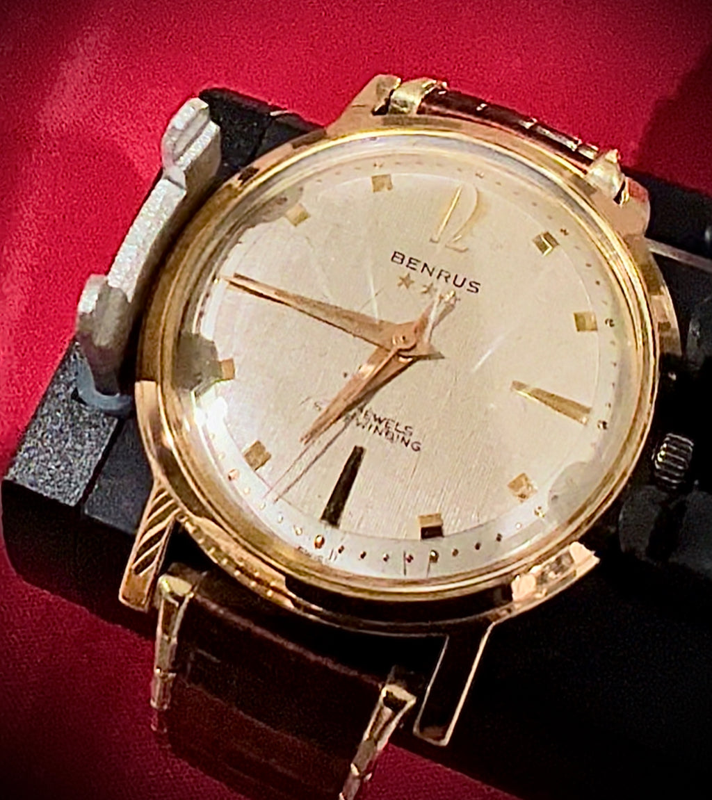 R#961 Benrus 39 jewel watch