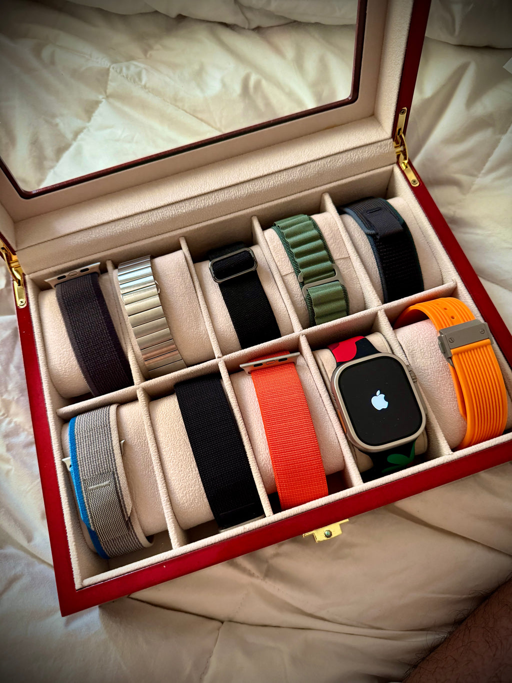 #001 Apple Watch Ultra [GPS + Cellular 49mm] Titanium Case with Midnight Ocean Band, One Size
1K+ bought in past month