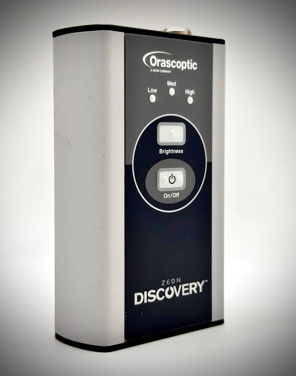 NEW IN Origin BOX Orascoptic Zeon Discovery Portable surgical Dental Loupe Light System