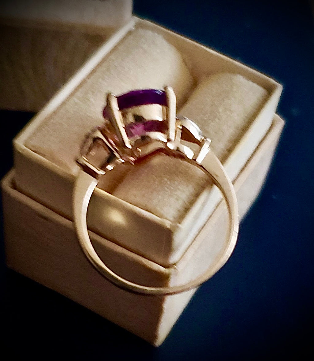 10k solid Genuine Amethyst/ Diamonds ring
