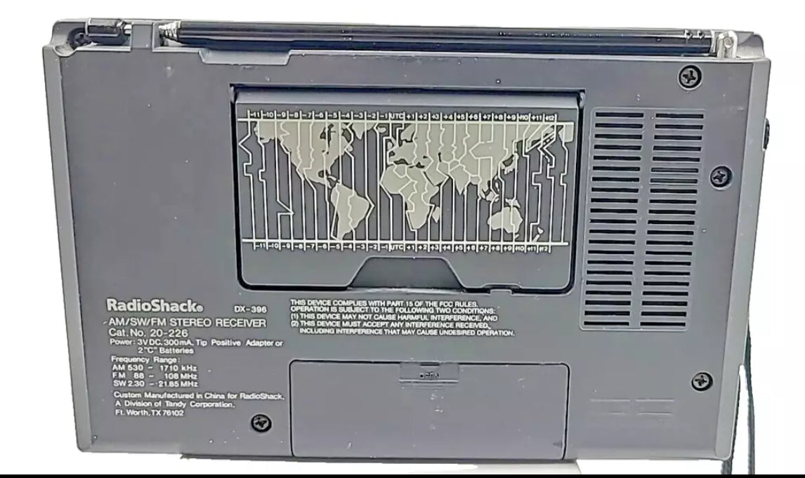 Radio Shack DX-396 AM SW FM Stereo Digital Receiver