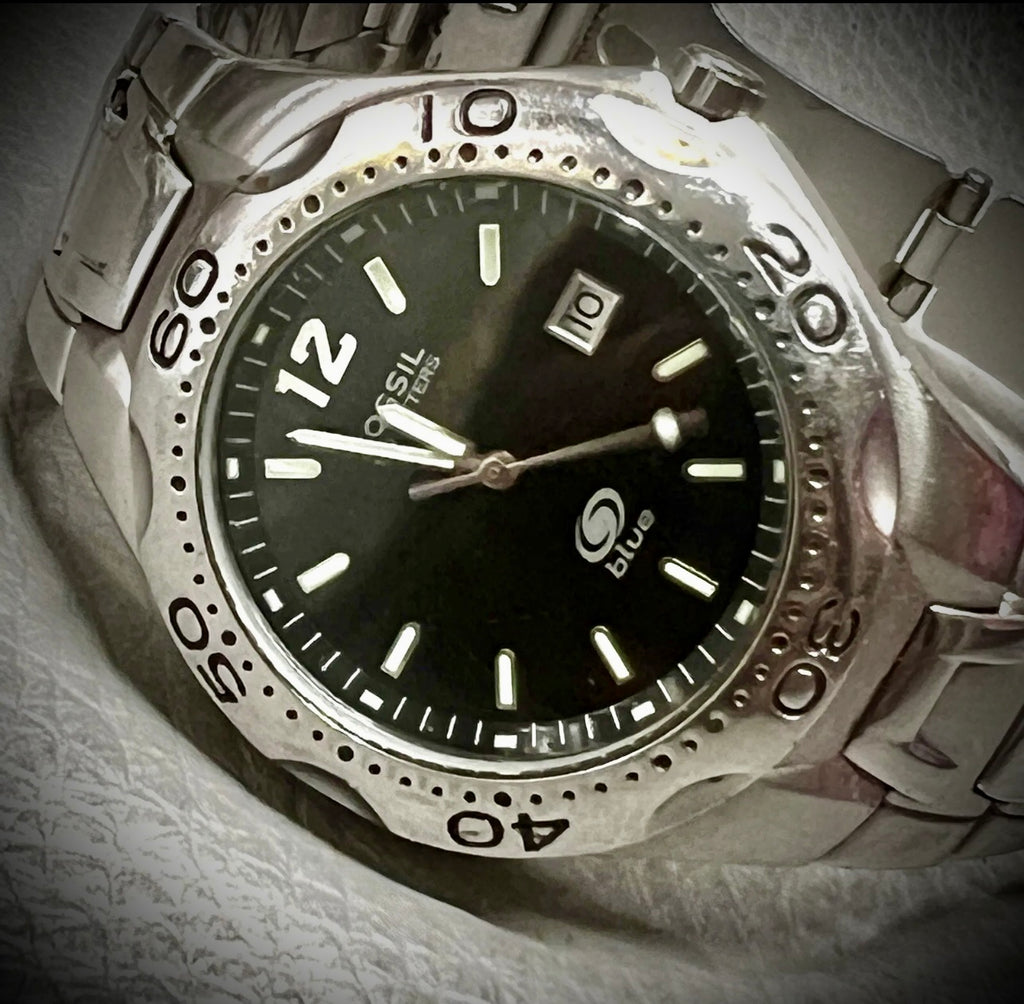 #1144 Fossil Blue Watch Men Silver Tone Black Dial 7" Band AM 3669 WR 10ATM Stainless