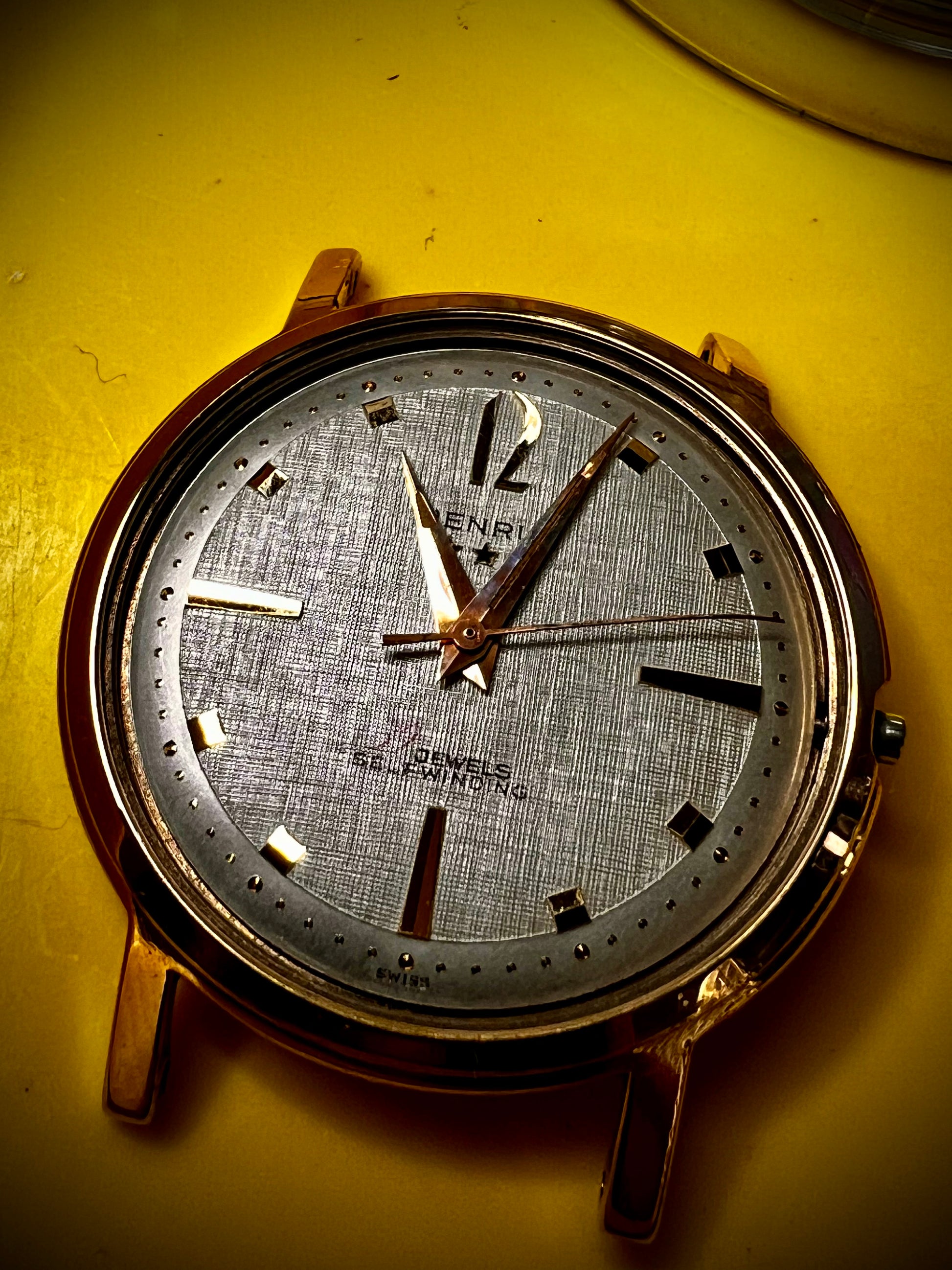 R#961 Benrus 39 jewel watch