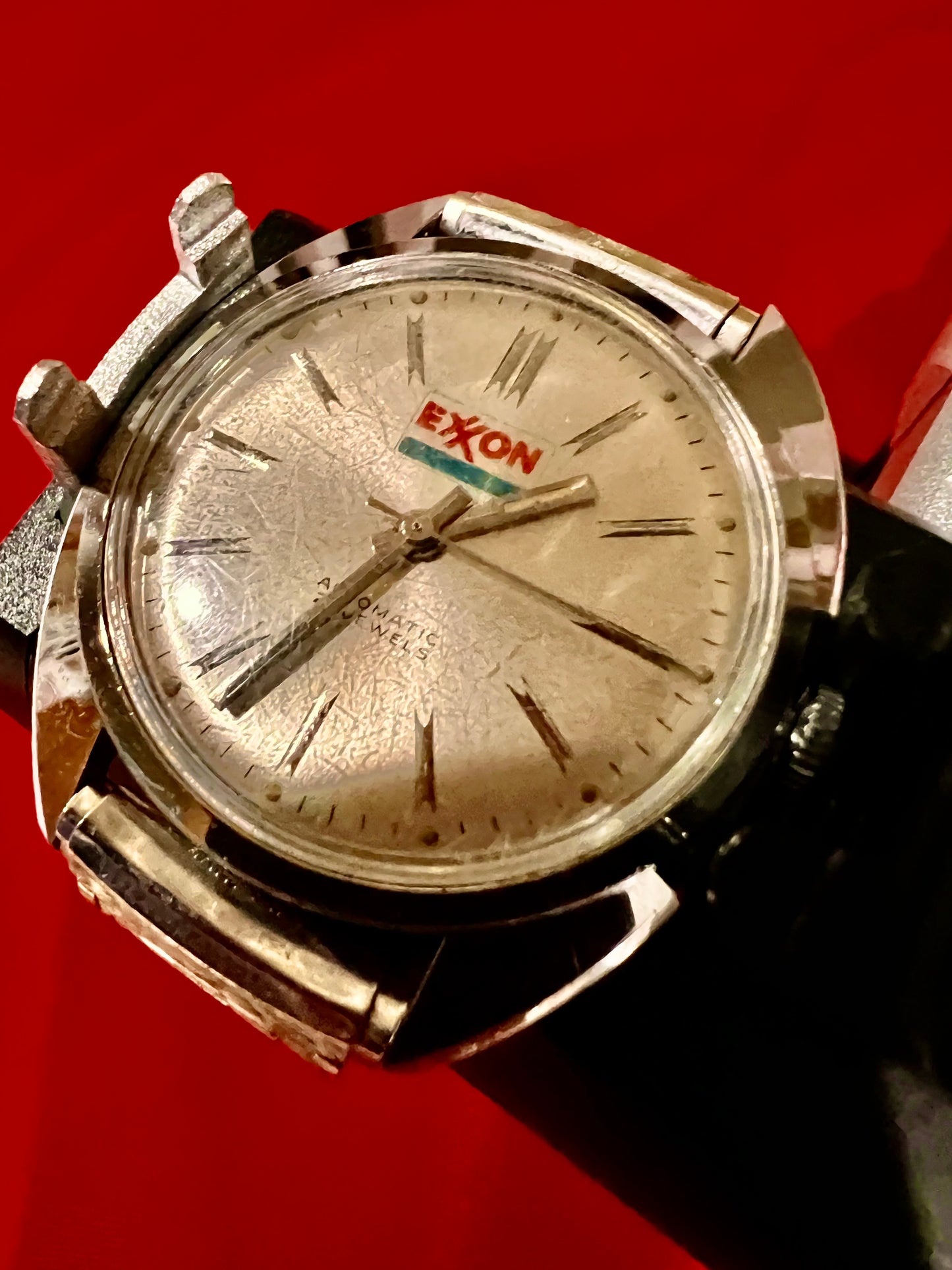 #431 Vintage Automatic 25 jewels Exxon advertising Wrist atch