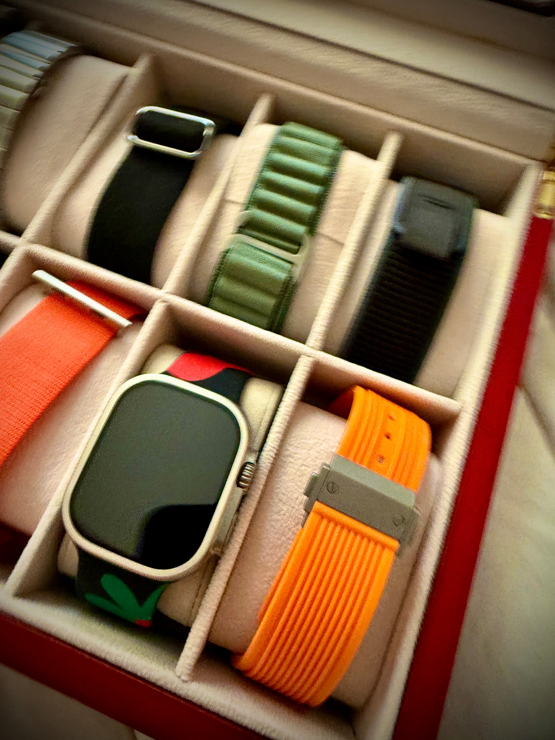 #001 Apple Watch Ultra [GPS + Cellular 49mm] Titanium Case with Midnight Ocean Band, One Size
1K+ bought in past month