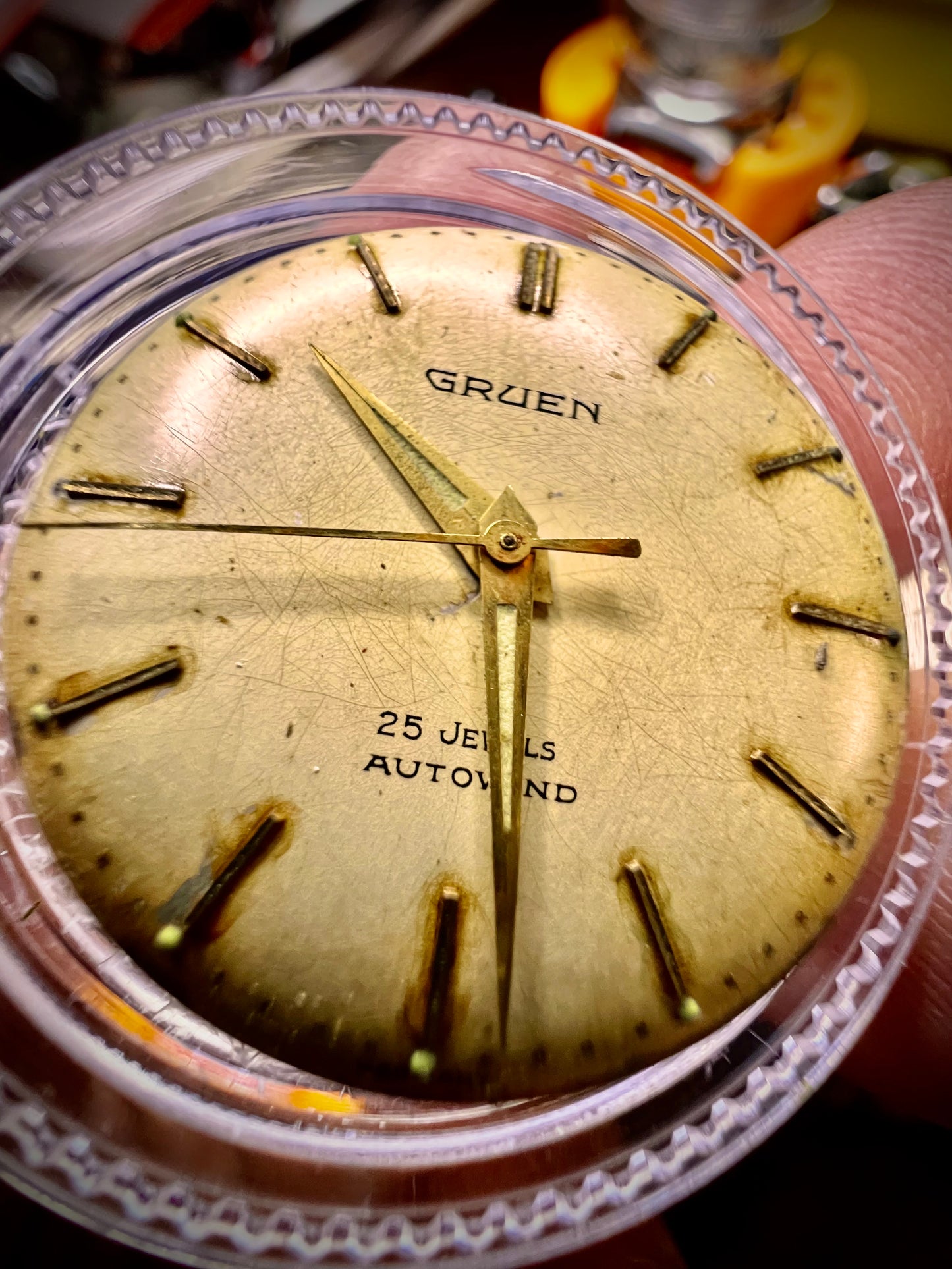 #1289 Vintage Gruen Automatic 25J WatchBand Running