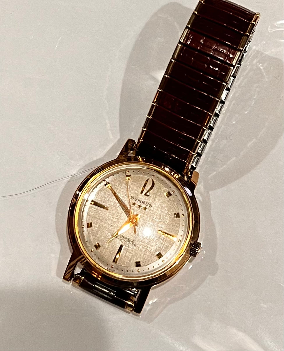 R#961 Benrus 39 jewel watch