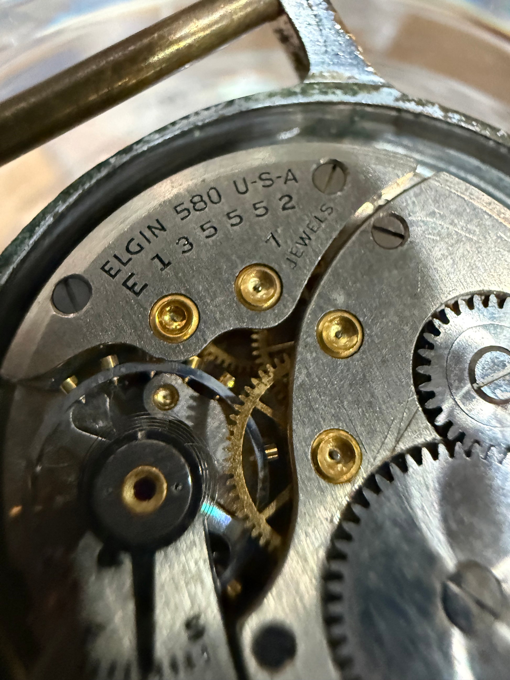 #1429 WWII U.S. MILITARY ELGIN GRADE 580 FIELD WATCH — 17 JEWELS — SERVICED & WORKING