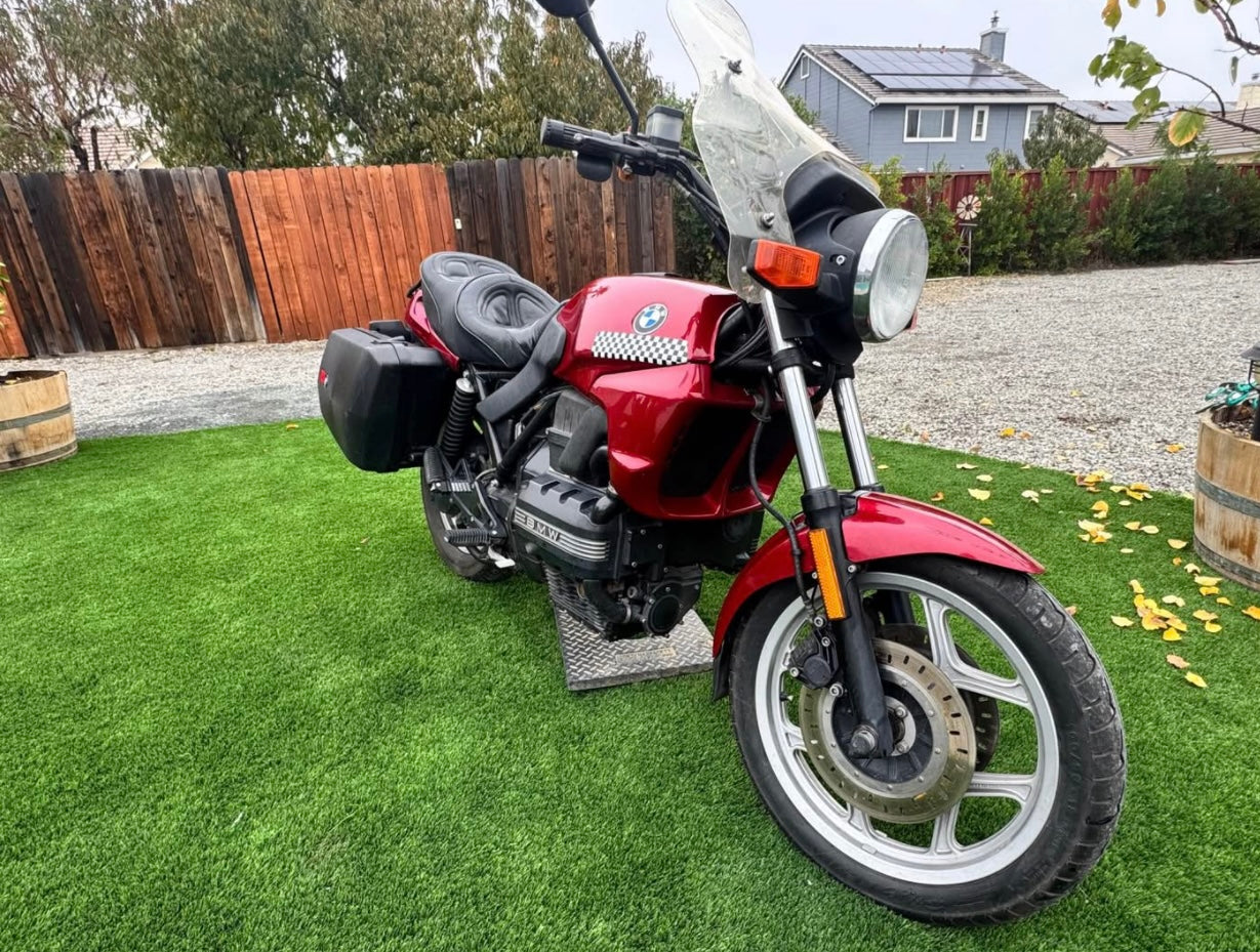 1993 BMW K75 – Classic “Flying Brick” – 34,600 Miles – Hard Luggage