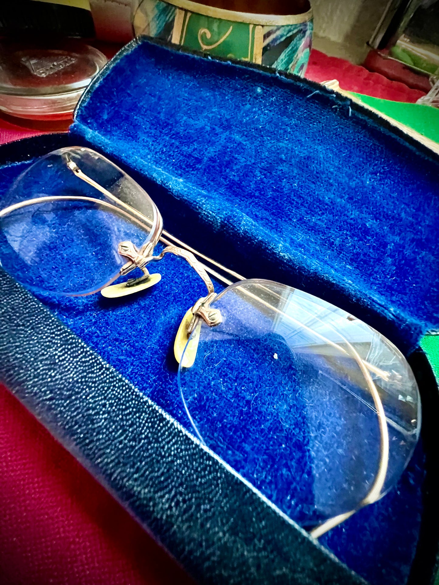 #385-A ANTIQUE 1/10-12K GF PRESCRIPTION EYE GLASSES GOLD FILLED WITH ORIGINAL CASE young adult unisex