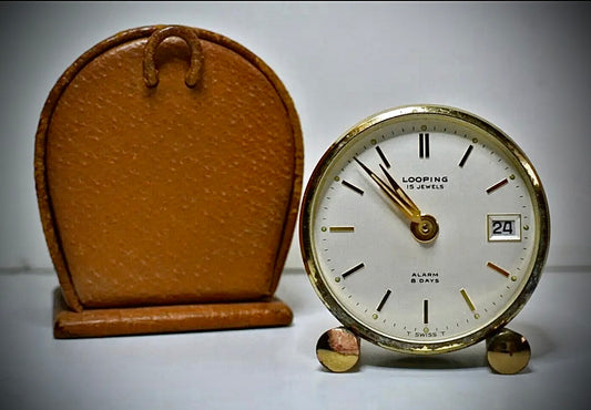 94.1950s Vintage LOOPING Swiss Miniature Travel Alarm Clock Case WORKING