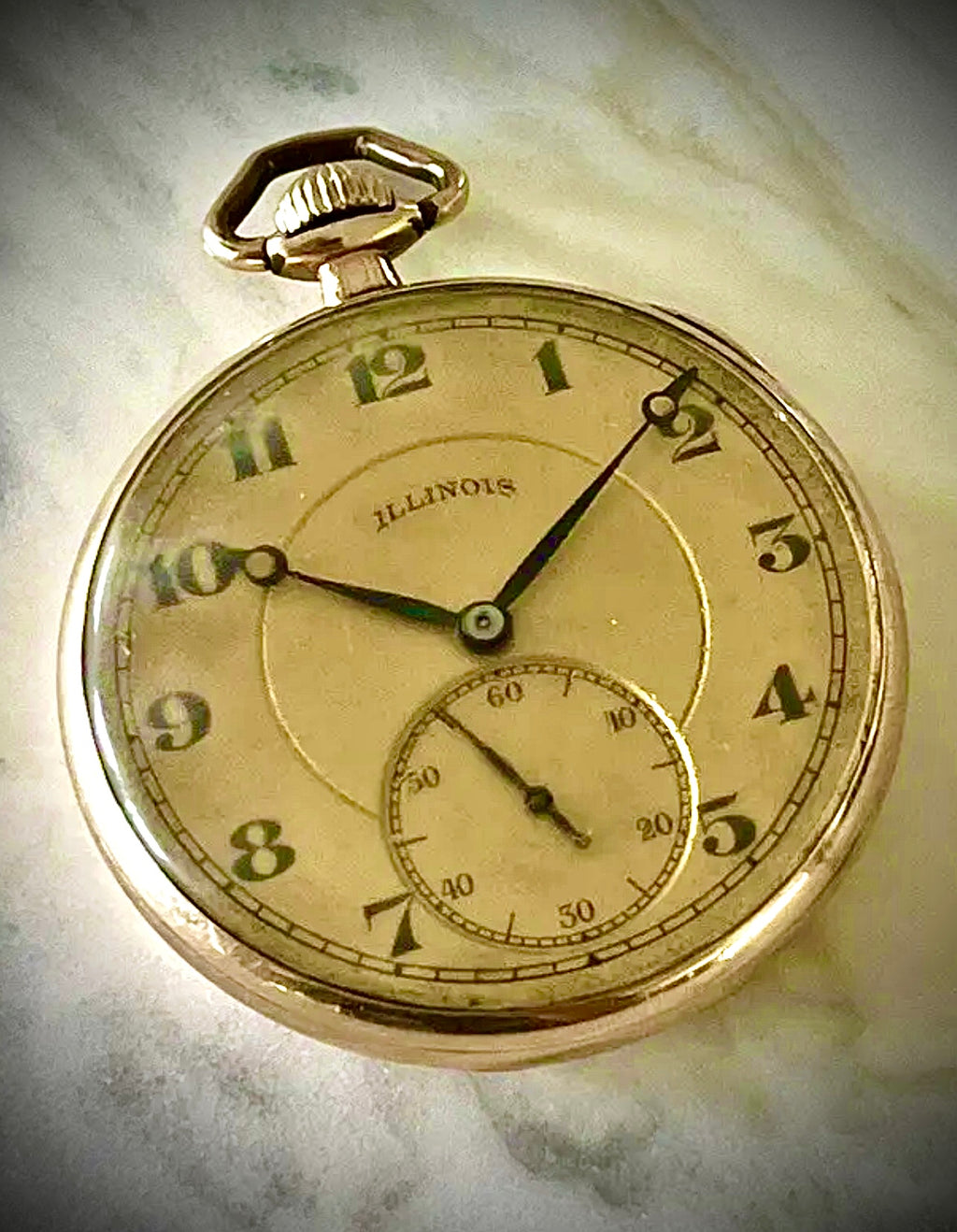 #1201 Illinois Aristocrat Watch Rose Gold Filled Wandsworth Case Excellent 17J Movement wedding gift watch