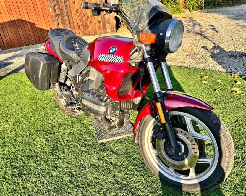 1993 BMW K75 – Classic “Flying Brick” – 34,600 Miles – Hard Luggage