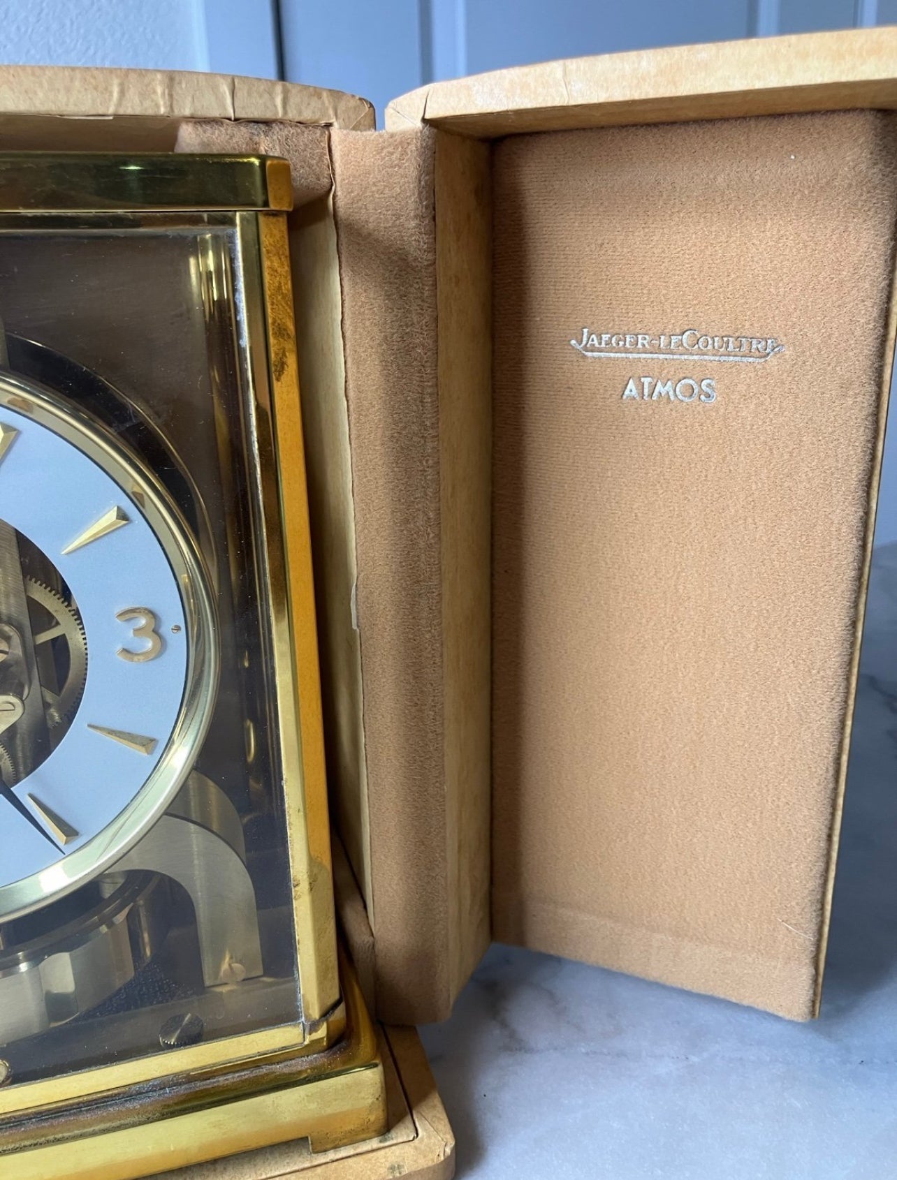 #1005 Rare Vintage  Jaeger LeCoultre atmos 526-5 Highly collectable Atmospheric Mechanism clock perfected in 1928 Swiss Made