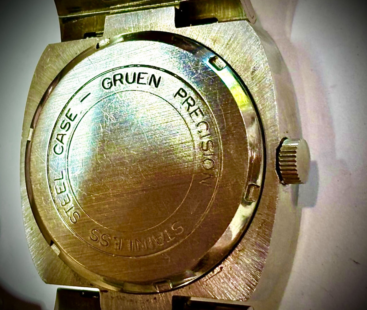 #1389 Vintage Gruen Precision 25 Jewels Automatic