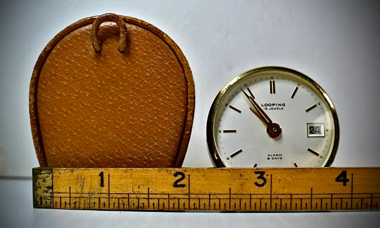 94.1950s Vintage LOOPING Swiss Miniature Travel Alarm Clock Case WORKING