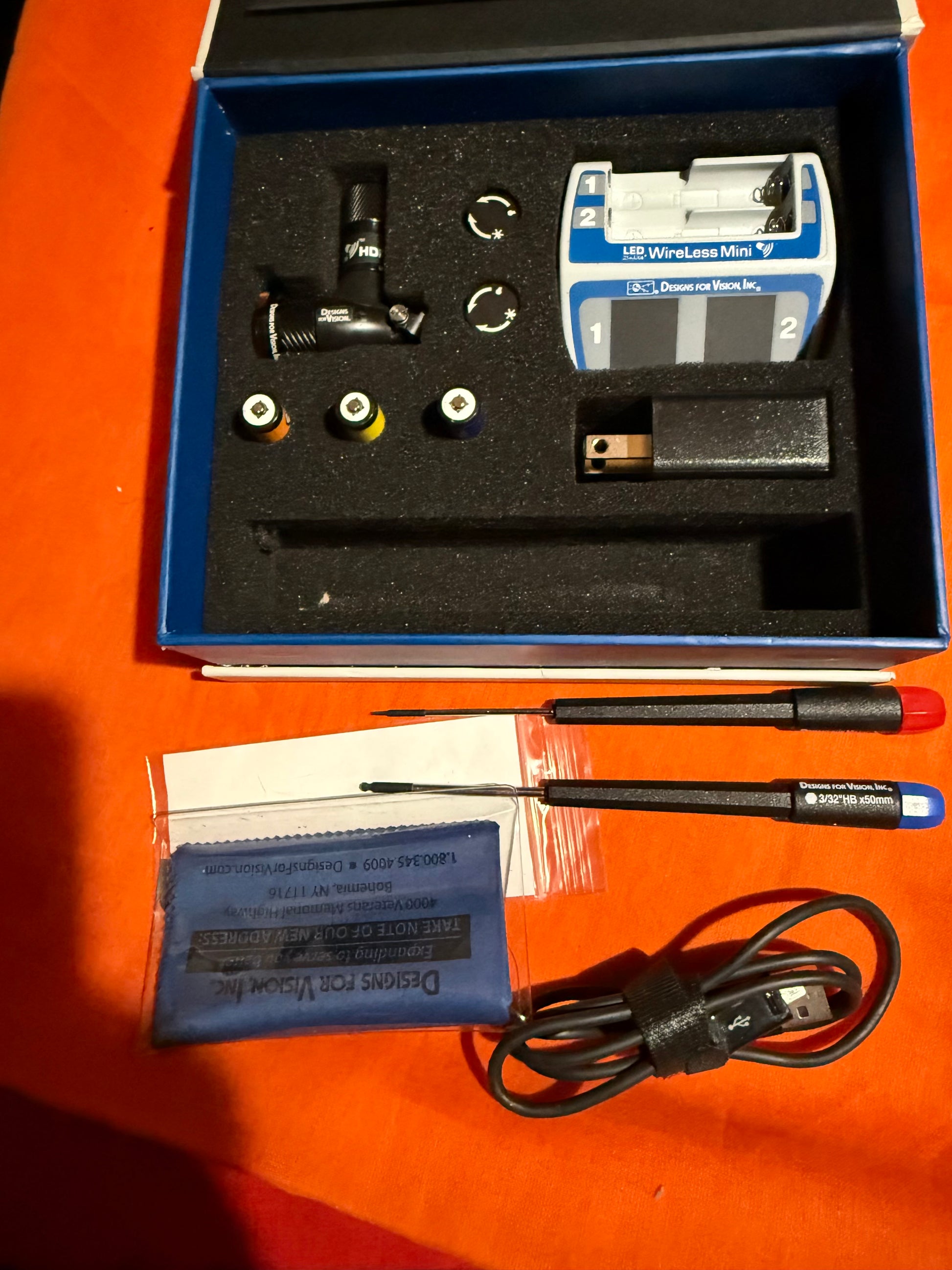 #001 Designs for Vision Daylite Wireless Mini HDI LED Loupe Light 5Yrs Warranty light weight LED Headlight Daylight For DDS, O.S, Hygenist 5 years  Warranty