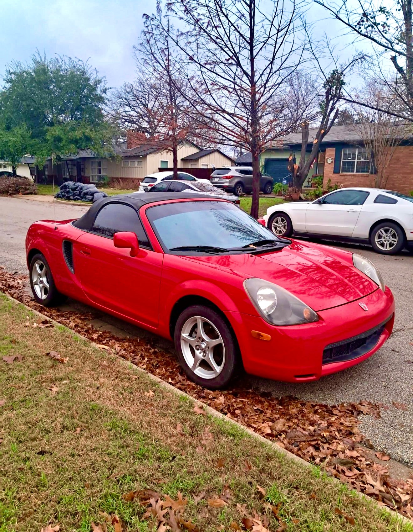 2002 Toyota MR2 a rare find (Midnight Run) spyder rare roadster Super clean local delivery in Califorina is preferred. Immaculate condition