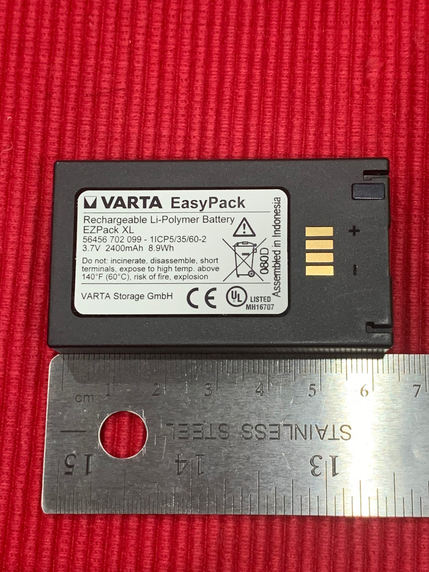 Battery Rechargable Varta Pack 3.7 Volts XL 2400