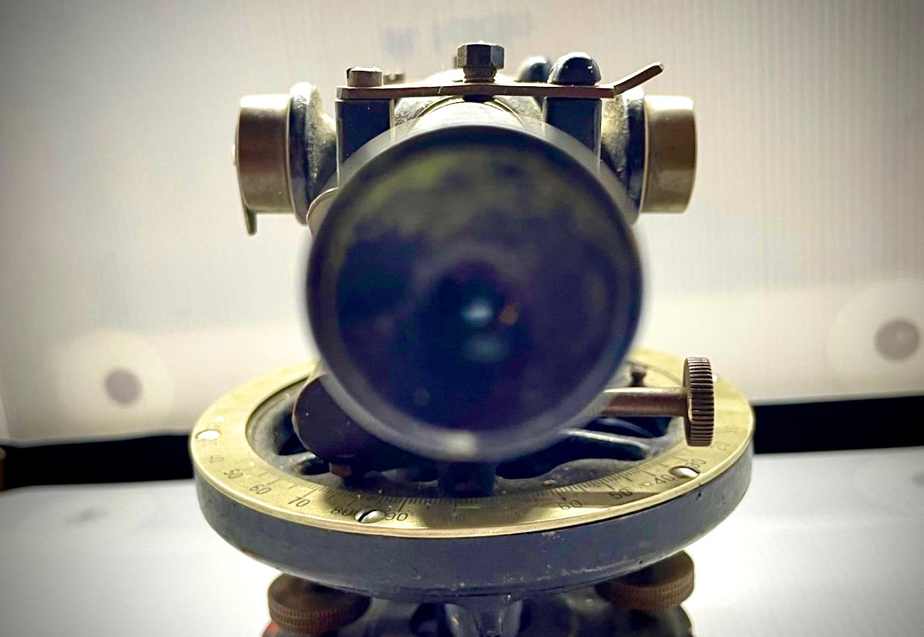 Vintage Transit Level