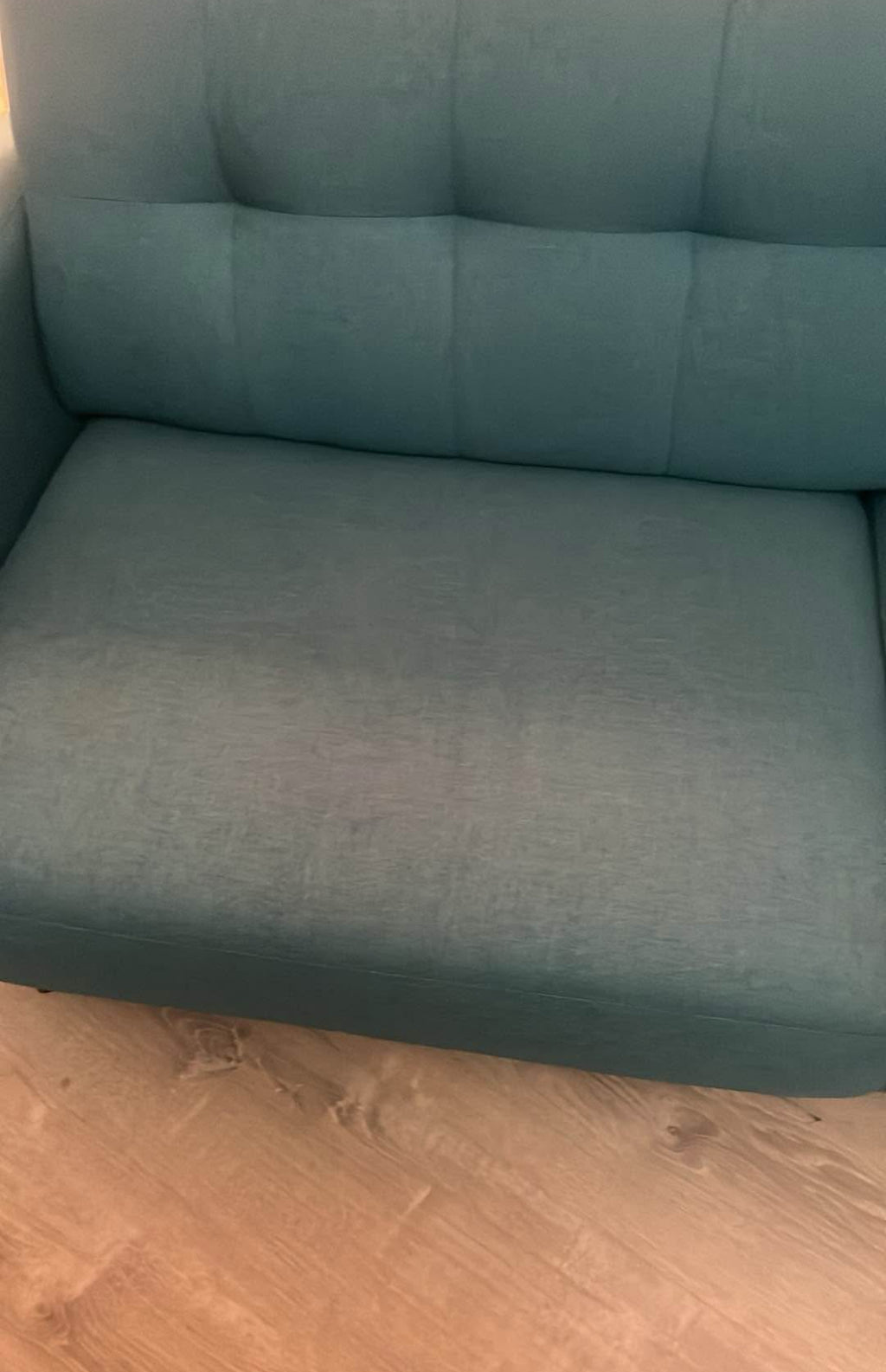 Turquoise beautiful sofa local pick up in Zip code 95363