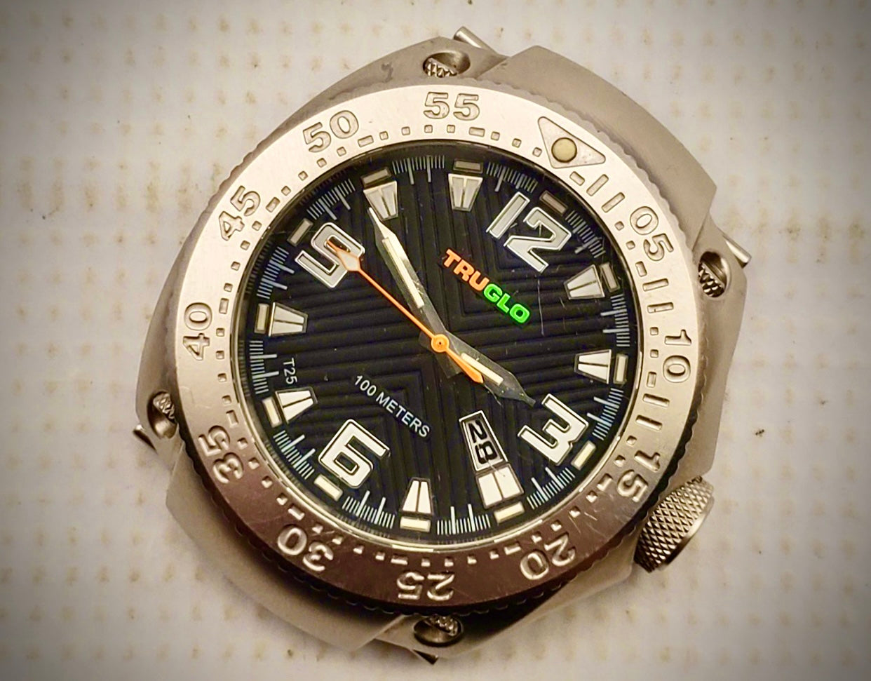 R#1231 TRUGLO TG-H3 (T25)
TRITIUM LIGHTS JAPAN MOV'T MEN'S WATCH