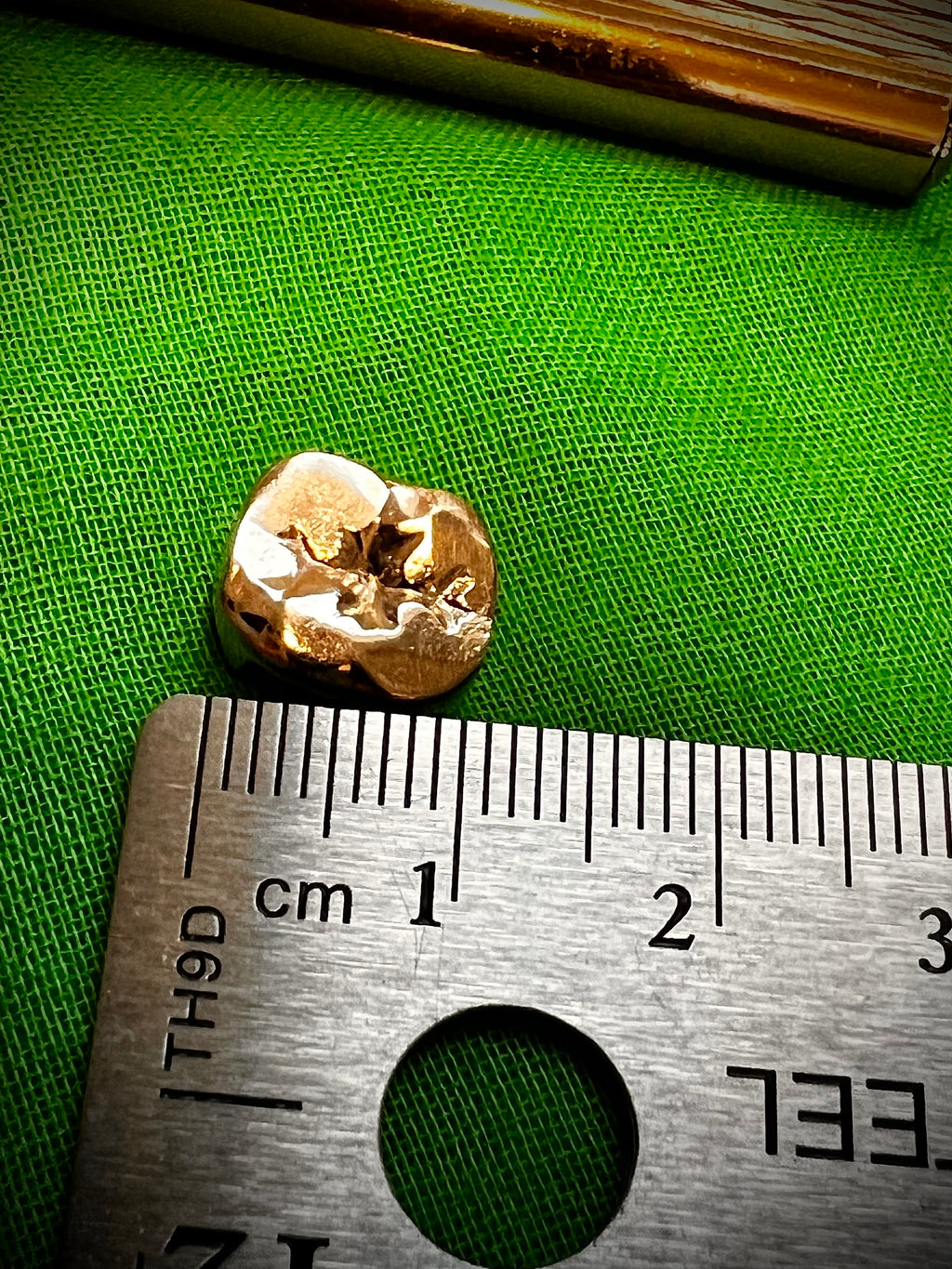 GT#01 Gold Tooth crown 18K 3.39 gms for your broken tooth needing new crown