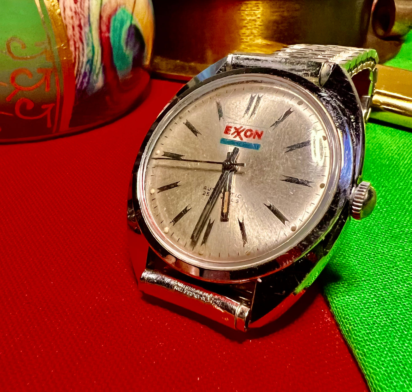 #431 Vintage Automatic 25 jewels Exxon advertising Wrist atch