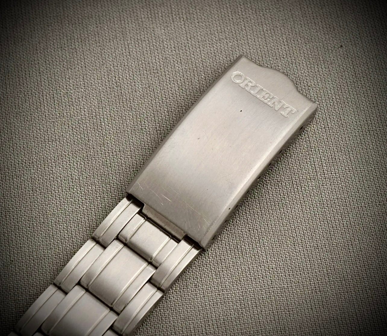 #1094 RARE VINTAGE ORIENT WORLD DIVER Wrist Watch