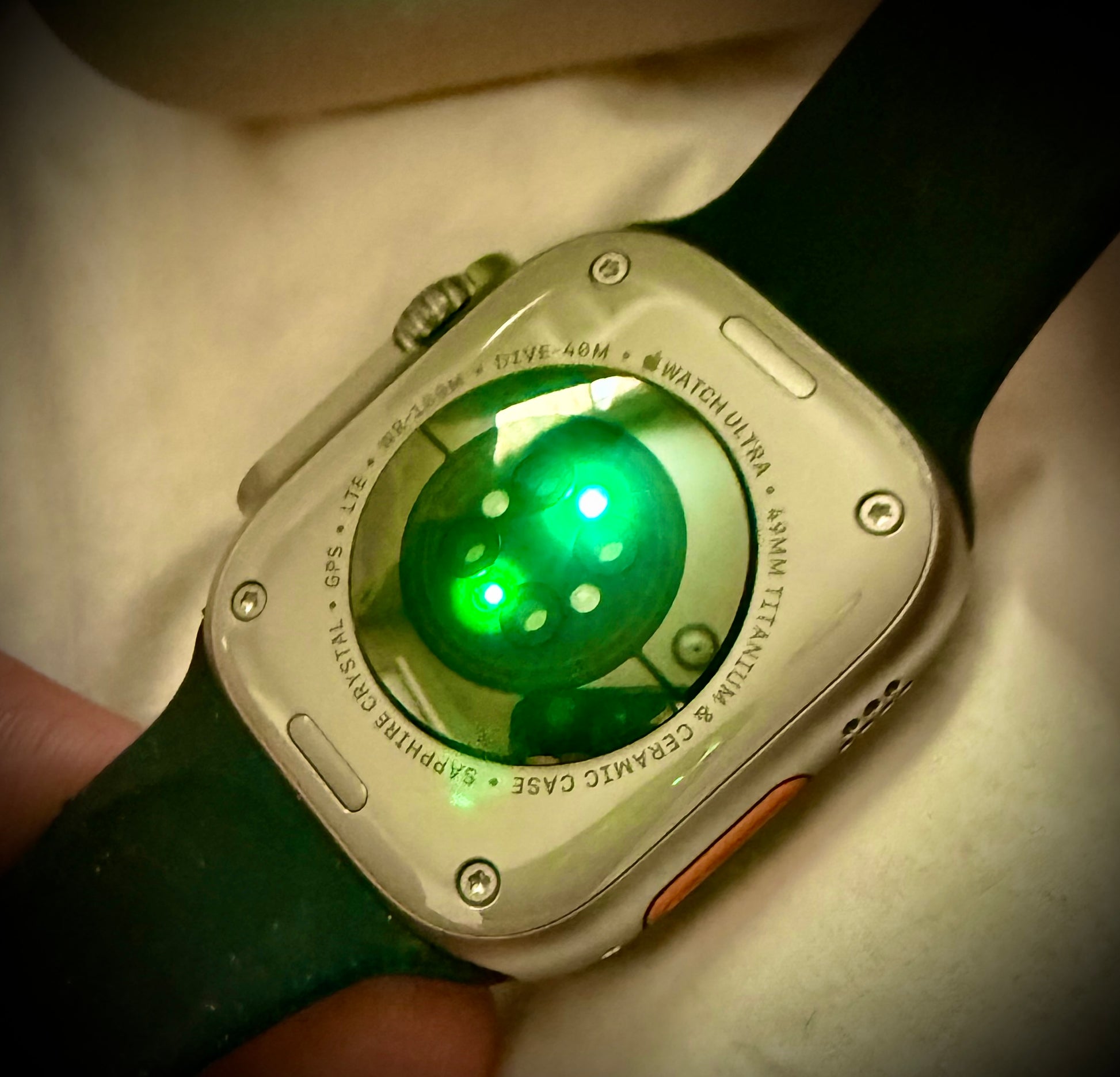 #001 Apple Watch Ultra [GPS + Cellular 49mm] Titanium Case with Midnight Ocean Band, One Size
1K+ bought in past month