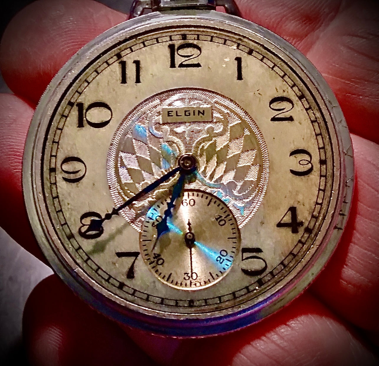 R#950 Vintage Elgin USA  Pocket watch  Movement serial 31150860  BASE METAL Case serial 3635458