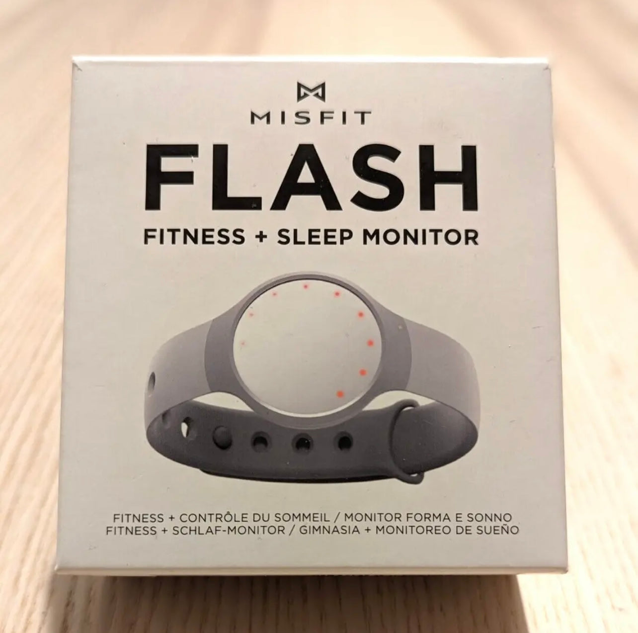 Misfit Wearables F0 Flash Fitness & Sleep Monitor, White & Gray - New Open Box